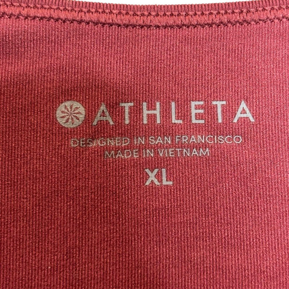 Athleta women's crop top size XL Red - Picture 3 of 5